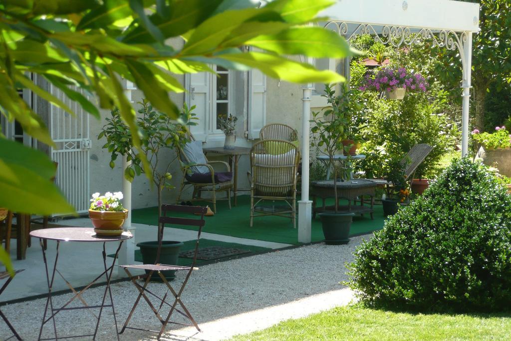 La Maison Du Parc Bed & Breakfast Lacave  Luaran gambar